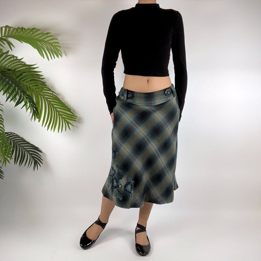 Vintage Y2K Plaid Floral Embroidered Preppy Indie Grunge Knit Midi Skirt / Sz: 4